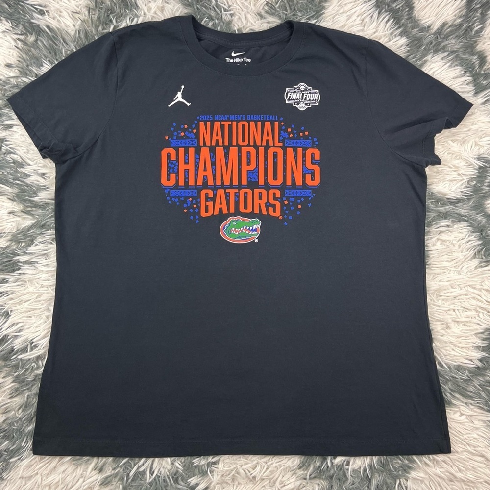 Jordan Women’s Black Florida Gators 2025 NCAA Men's Basketball T-Shirt Size XL